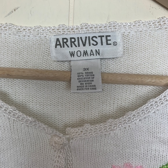 Arriviste Woman embroidered & beaded short sleeve - Picture 4 of 7